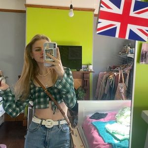 Meet your Posher, Lucy